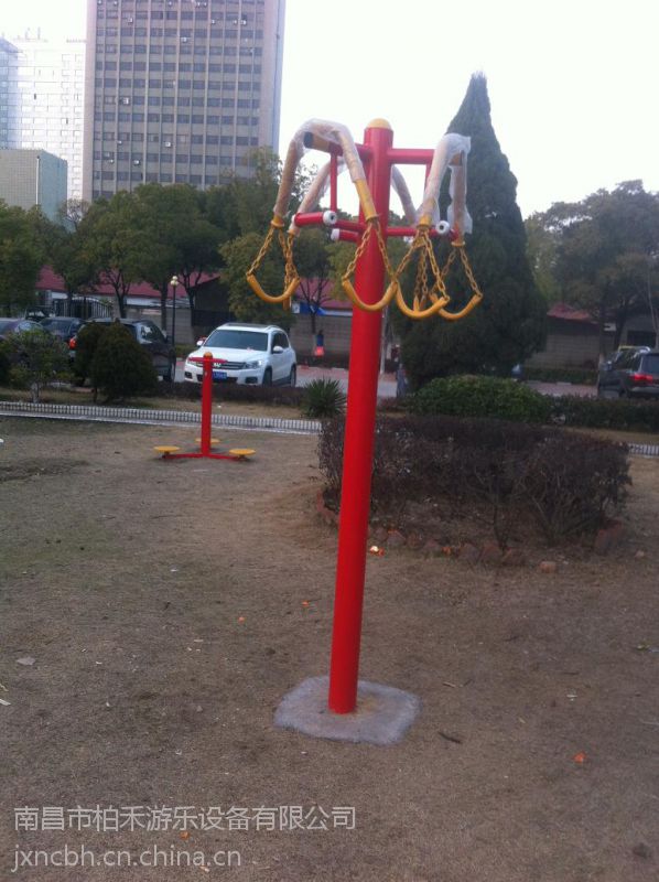 供应室外健身路径(图2)