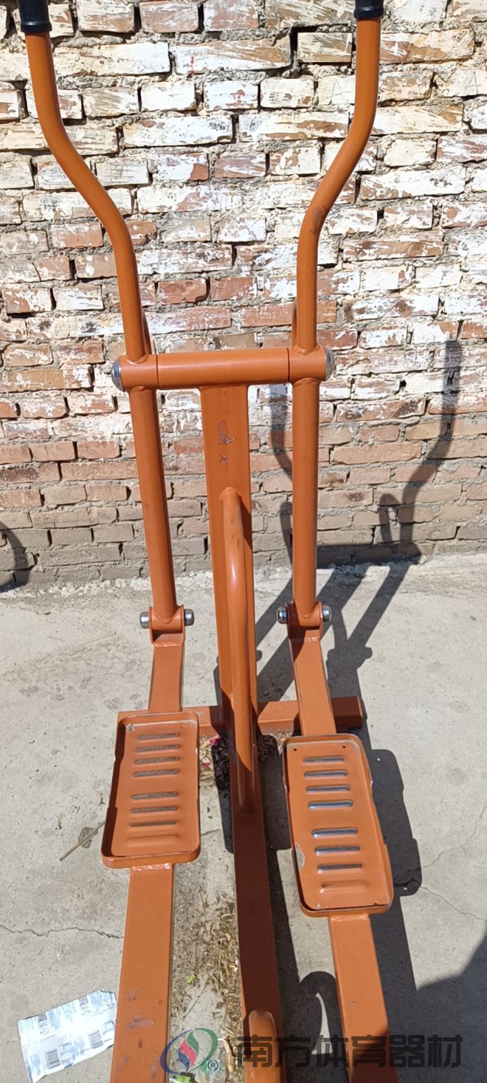 登山车